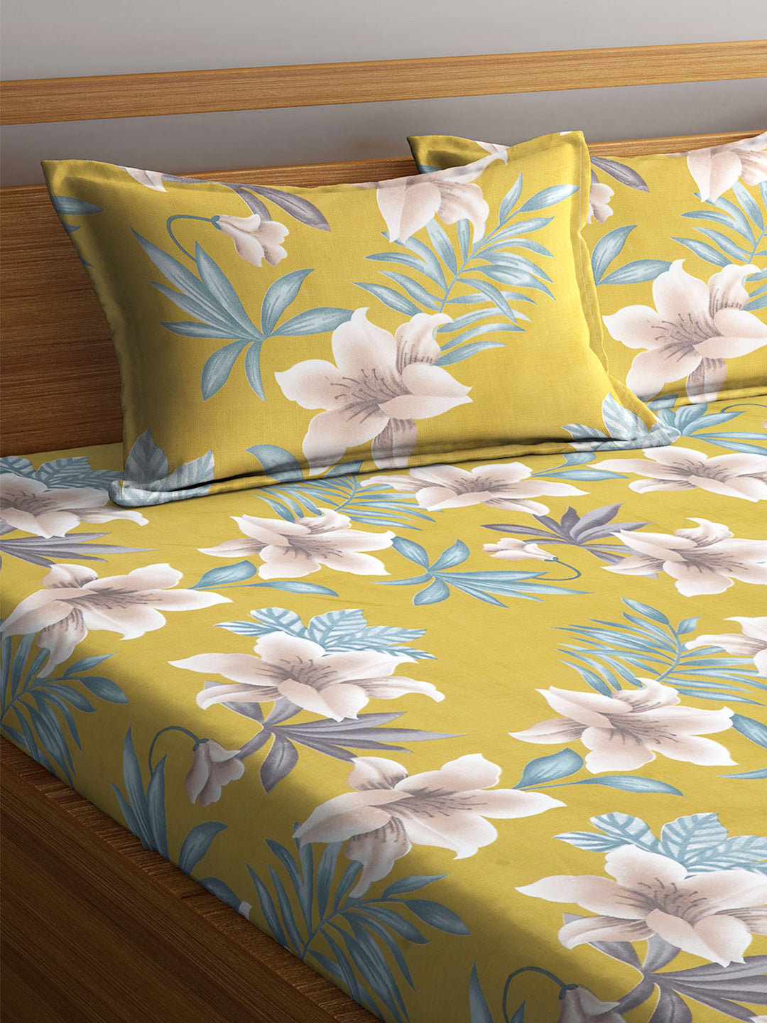 Arrabi Green Floral TC Cotton Blend Double Size Fitted Bedsheet with 2 Pillow Cover ( 250 x 225 cm)