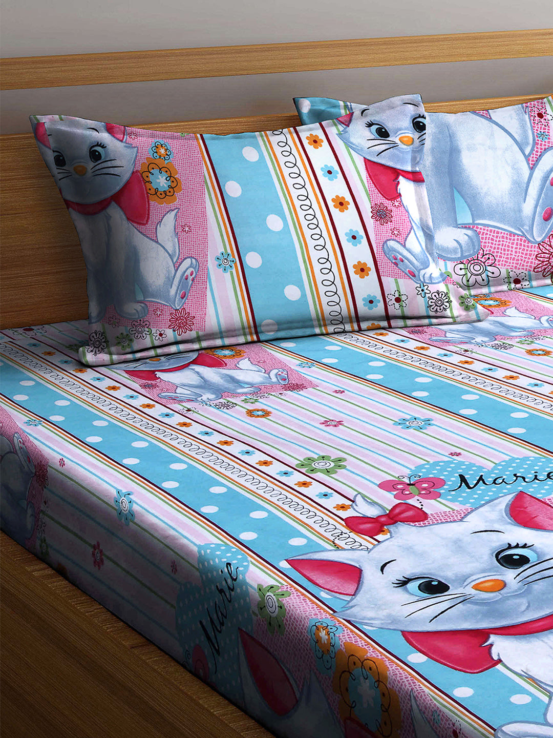 Arrabi Multi Cartoon TC Cotton Blend King Size Fitted Bedsheet with 2 Pillow Covers(250 X 215 Cm )