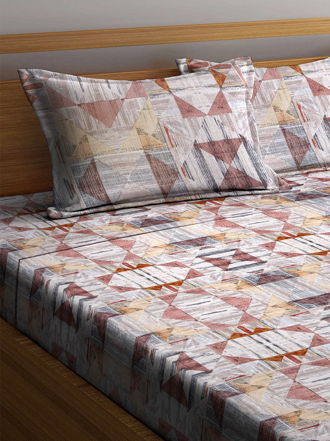 Arrabi Multi Graphic TC Cotton Blend Double Size Fitted Bedsheet with 2 Pillow Covers (250 X 220 cm)