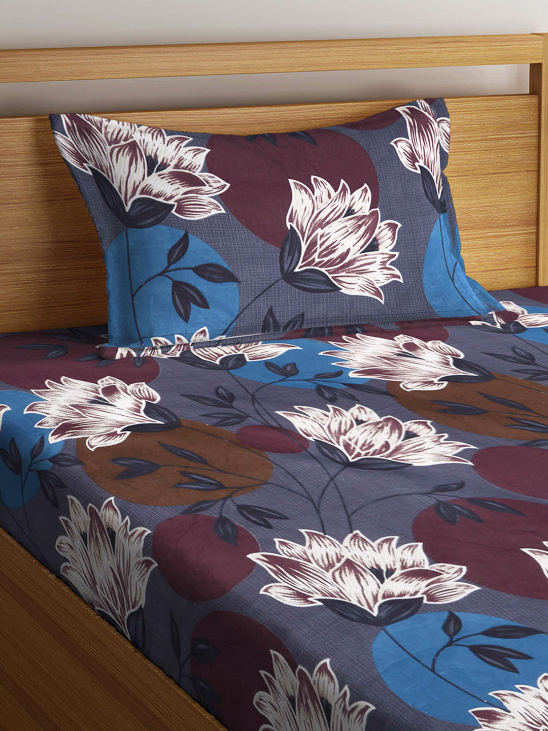 Arrabi Multi Floral TC Cotton Blend Single Size Fitted Bedsheet with 1 Pillow Cover (220 X 150 cm)