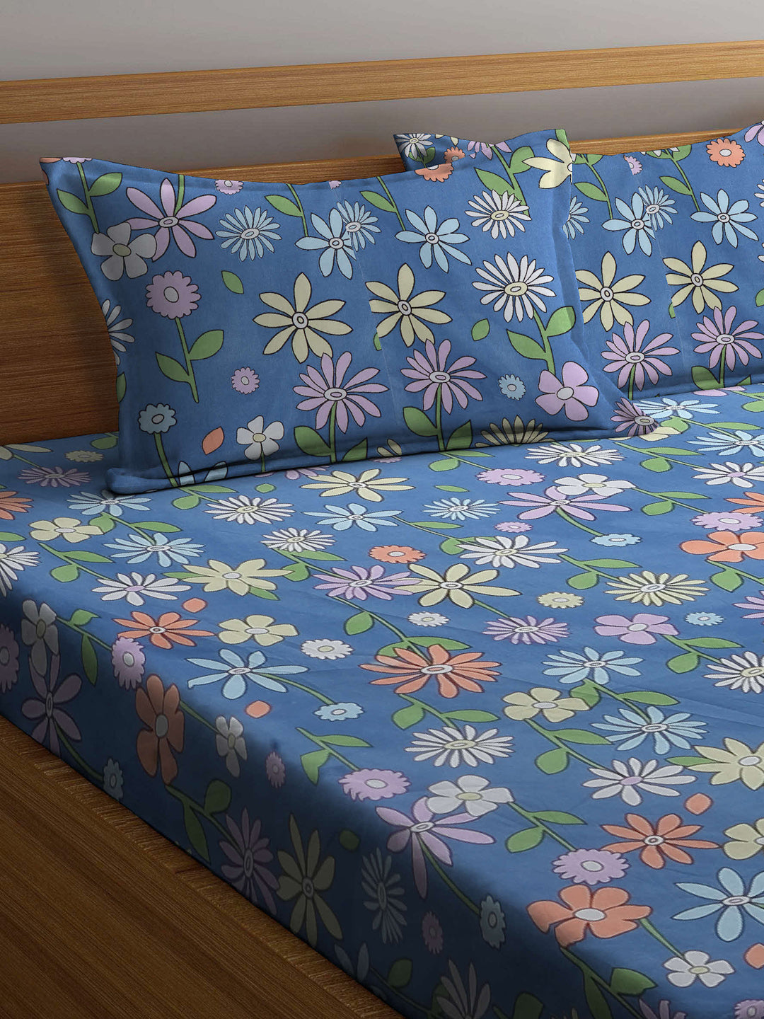 Arrabi Blue Floral TC Cotton Blend Double King Size Bedsheet with 2 Pillow Covers (270 x 260 cm)