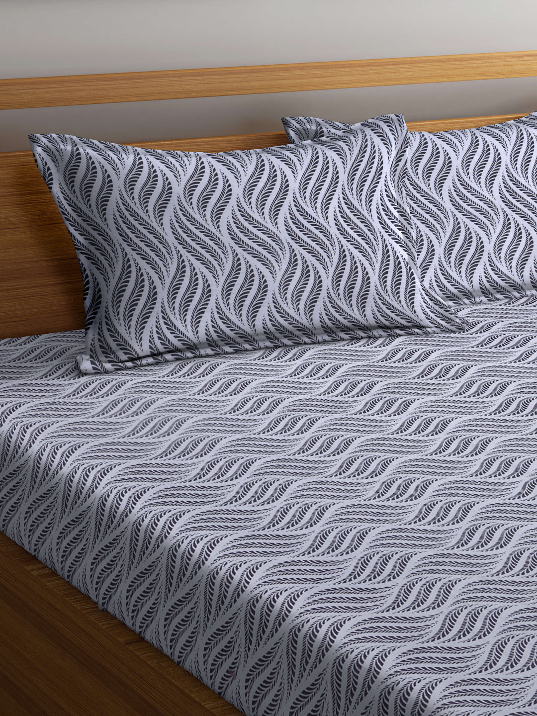 Arrabi Grey Geometric TC Cotton Blend King Size Fitted Bedsheet with 2 Pillow Covers(250 X 215 Cm )